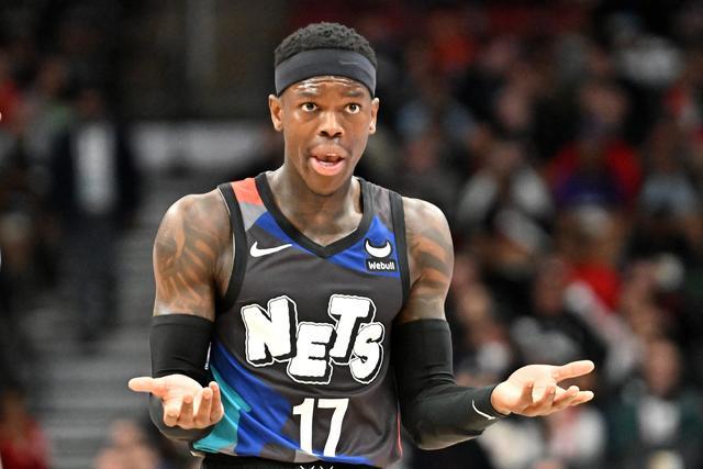 天空体育：阿莫林可能周日就带曼联对阵切尔西